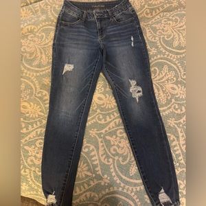 Maurices XS skinny jeans